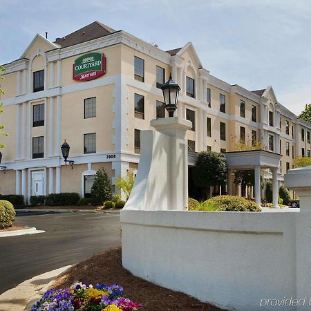 Courtyard Raleigh Crabtree Valley Екстериор снимка