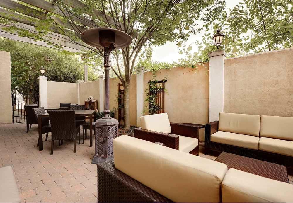 Courtyard Raleigh Crabtree Valley Екстериор снимка