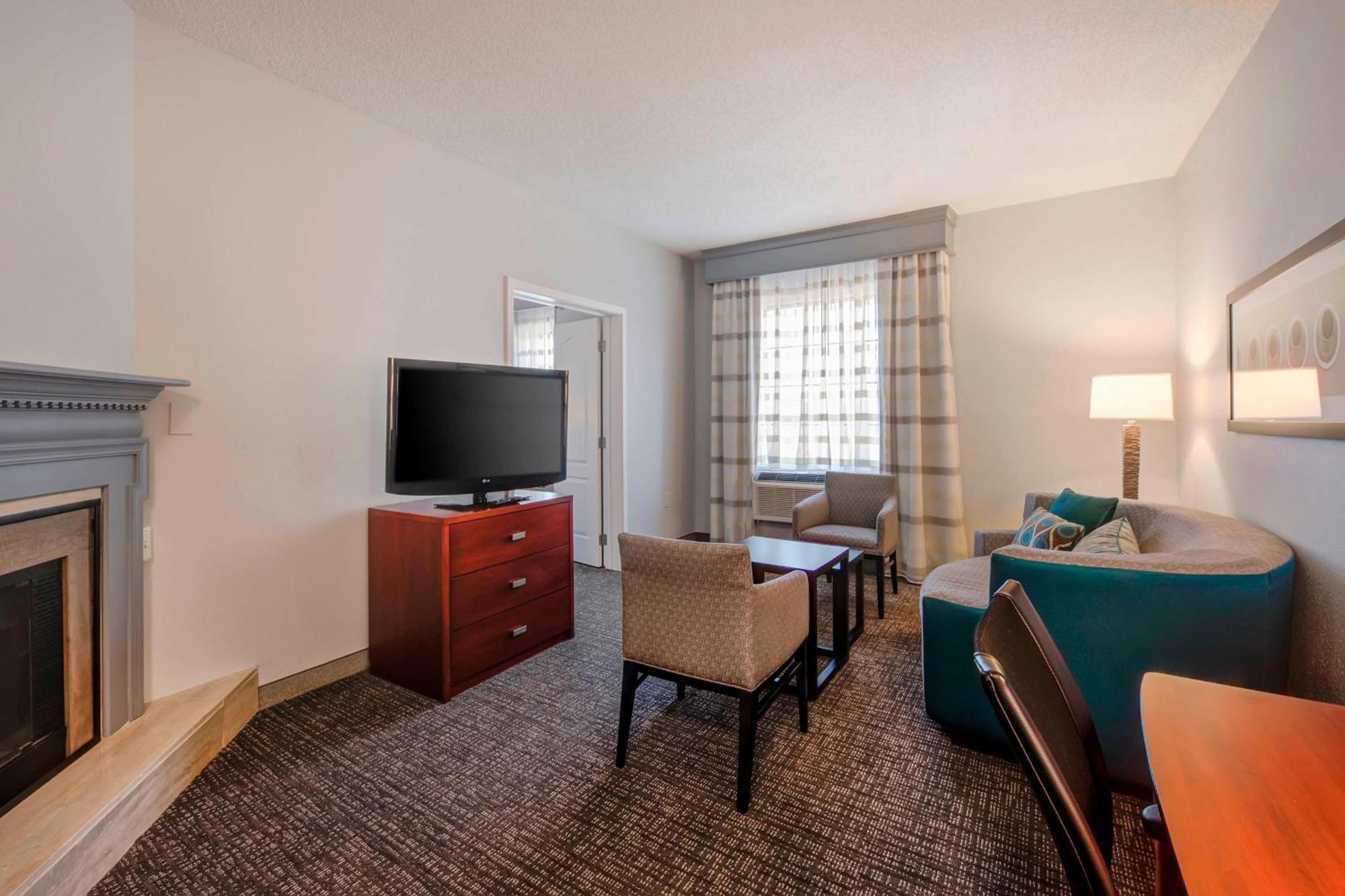 Courtyard Raleigh Crabtree Valley Екстериор снимка